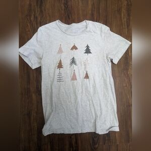 Looptyloo Designs Gray T-Shirt with Tree Design Size Med